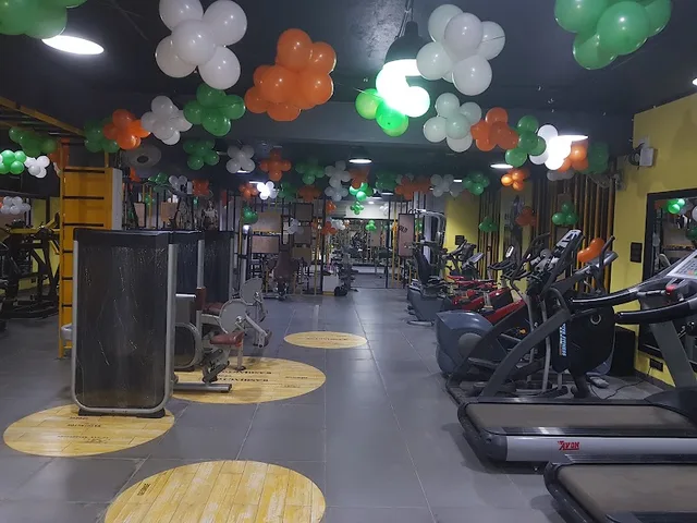 The Rnold Fitness club