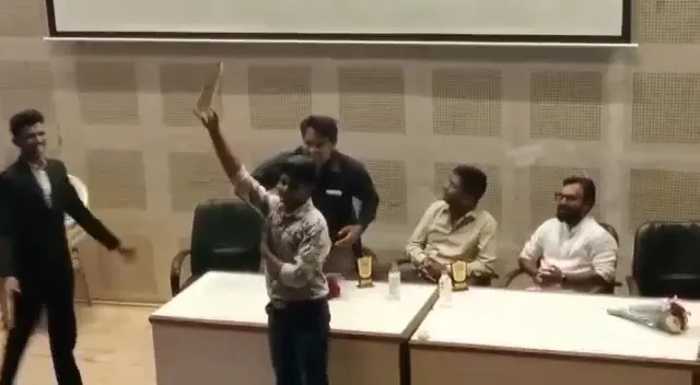 I-Login Computer Class — Coding & Robotics in Bapunagar