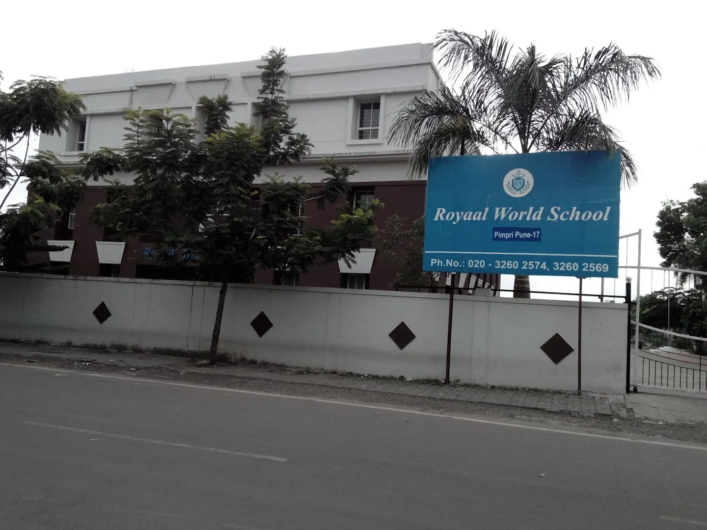 Royal World School — Chess in Pimpri Colony, Pimpri-Chinchwad
