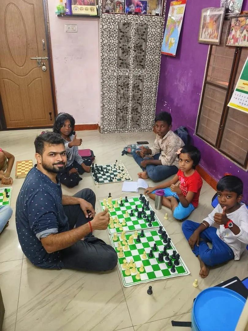 Dark Square Chess Training — Chess in Raj Nagar