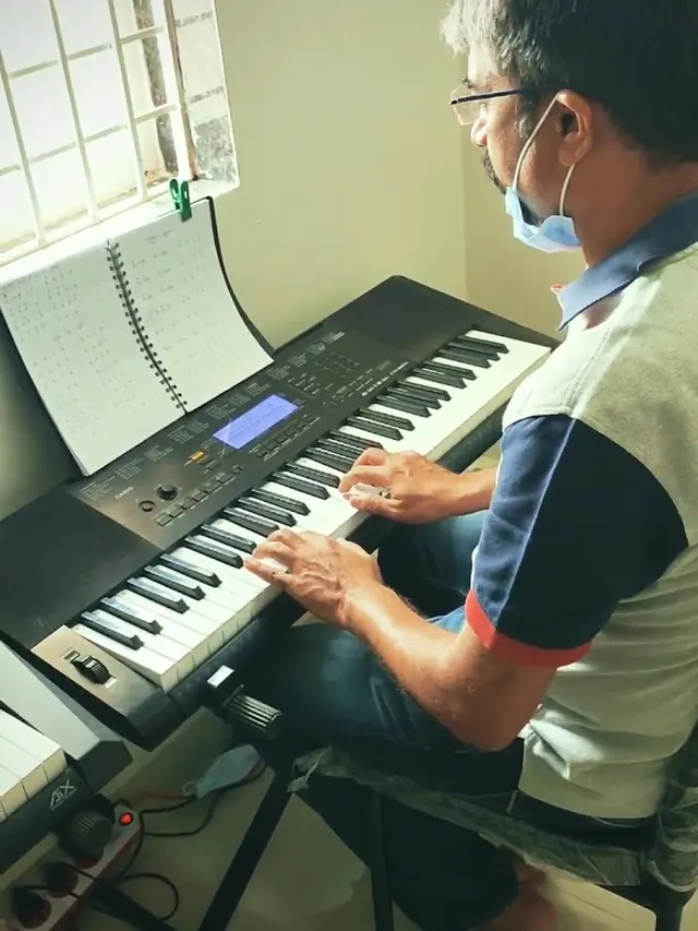 88 Magical Keys Music School — Music in HUDA Layout
