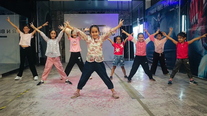 R N Blues Dance Studio — Dance in Balawala