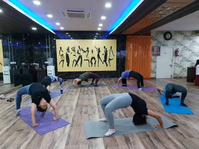 VR ARTS & FITNESS STUDIO FOR WOMEN — Yoga in Chanda Nagar