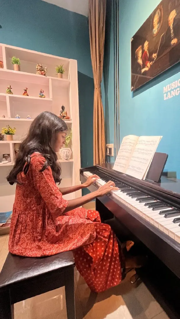 Crescendo Music School — Music in Saligramam