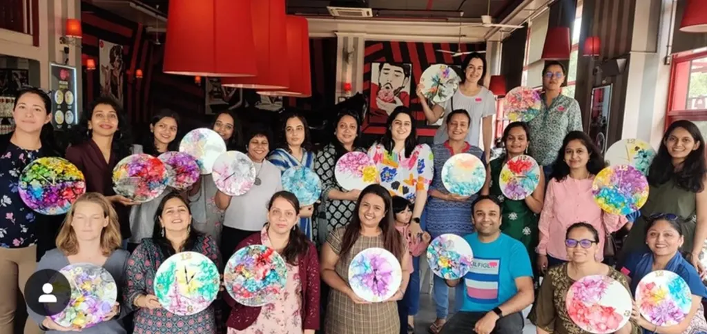 The Glowing Art Studio — Art & Craft in Deccan Gymkhana