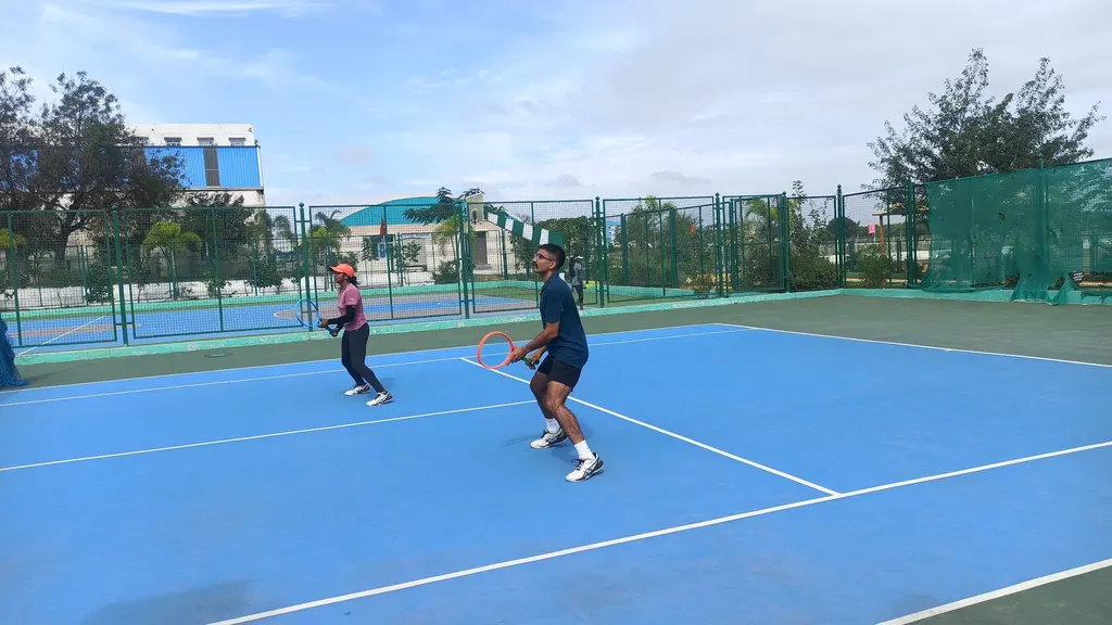 Govi pro tennis — Tennis in Sainikpuri