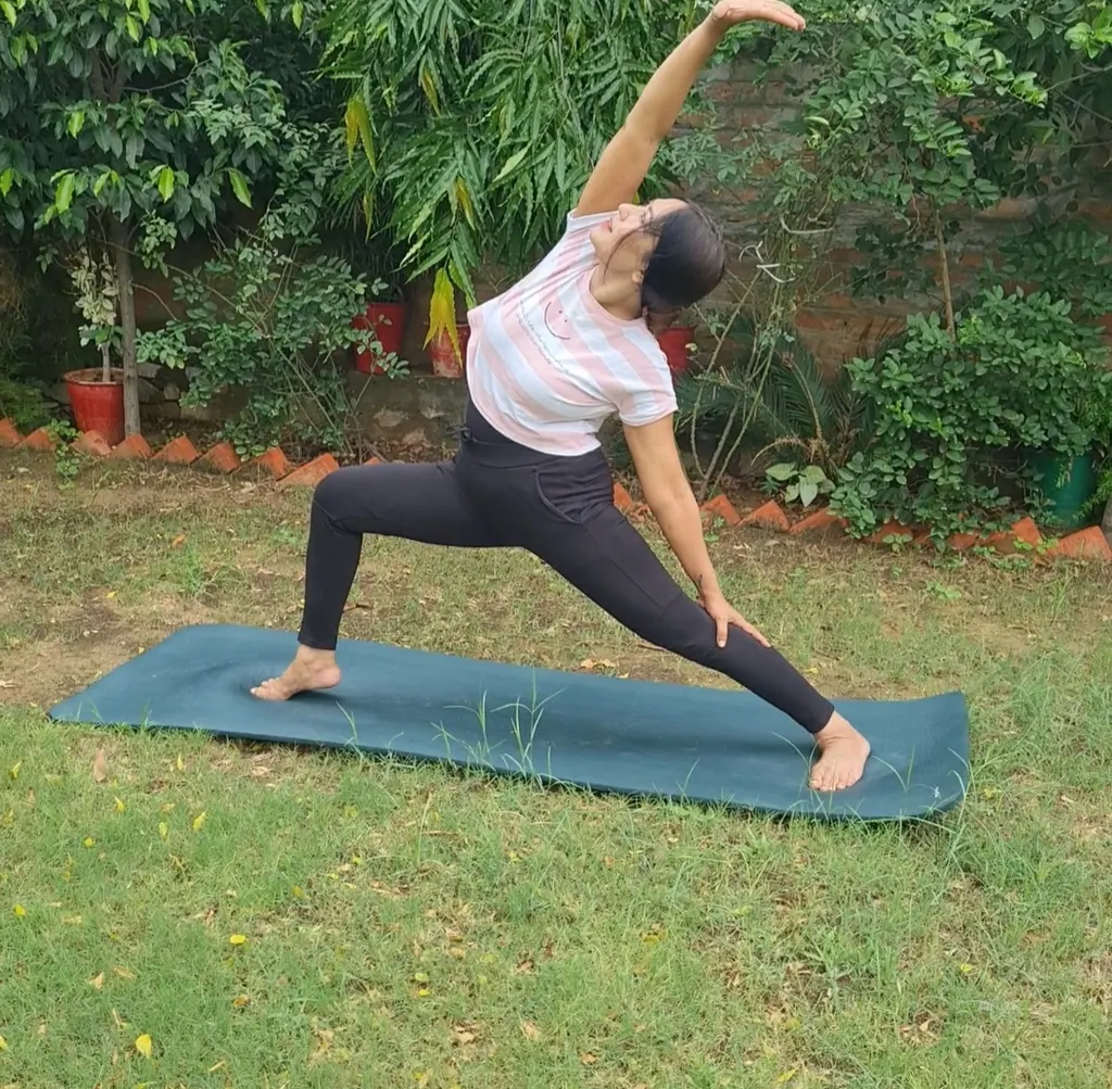 Yoga By Nivedita — Yoga in Vidhyut Nagar