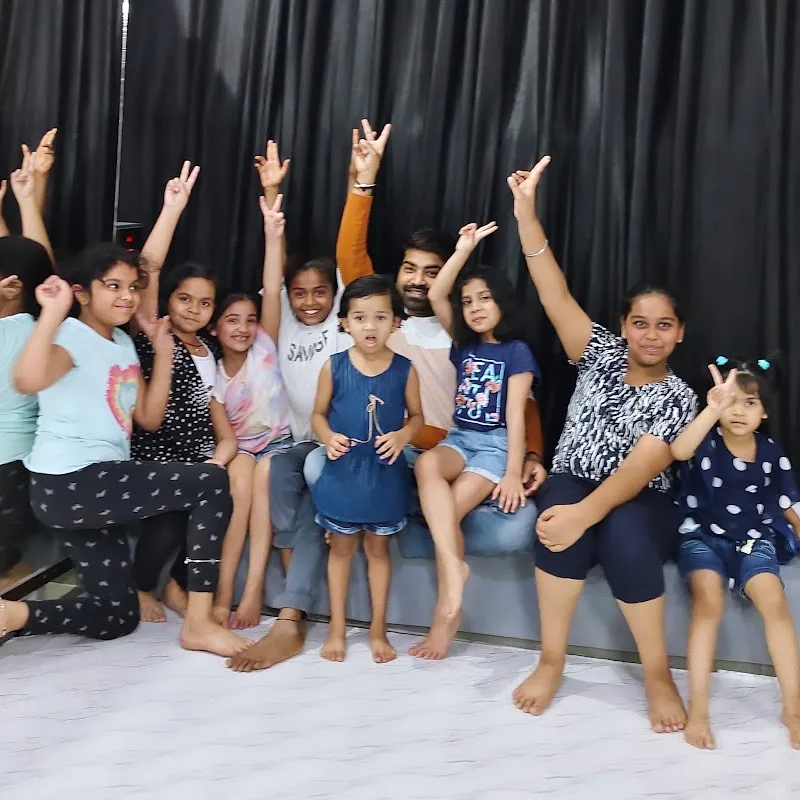 Maa saraswati dance academy — Dance in Lashkar