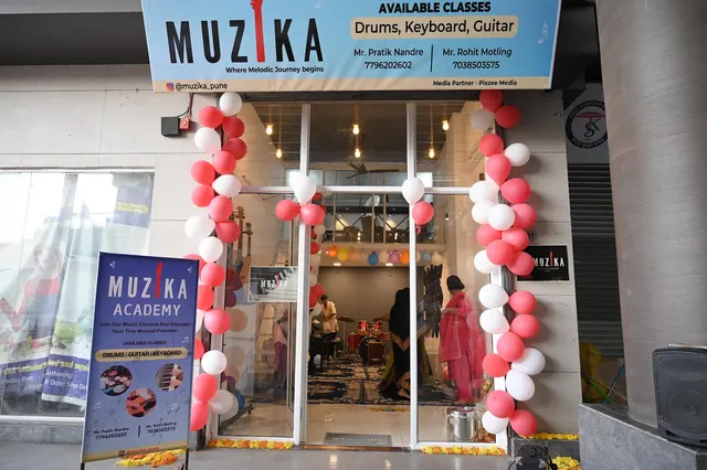 MUZIKA — Music in Pimple Saudagar