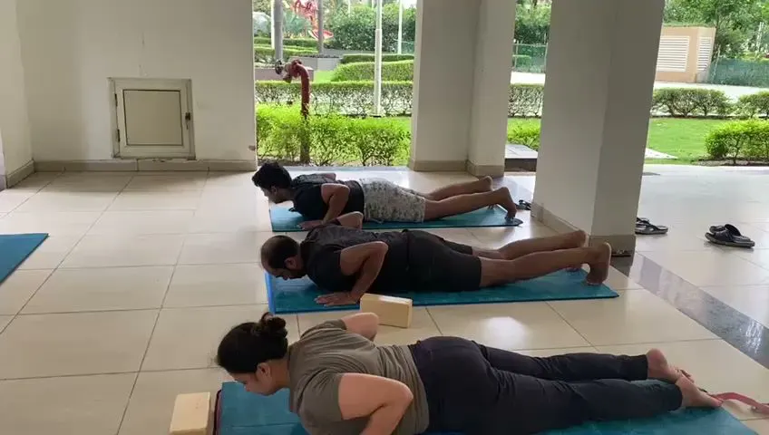 Prana Yoga — Yoga in Peer Muchalla