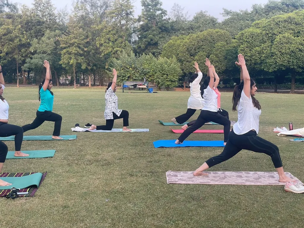Calm Minds — Yoga in Sector 9