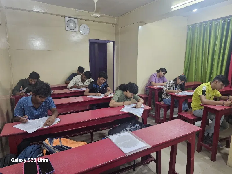 Vishwanath Study Circle — Language in Lalpur