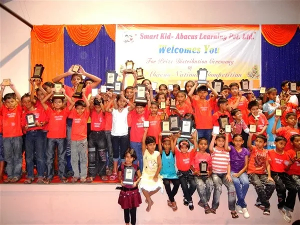 Smart kids Abacus by Kidzee Hinoo — Abacus & Vedic Maths in Hinoo