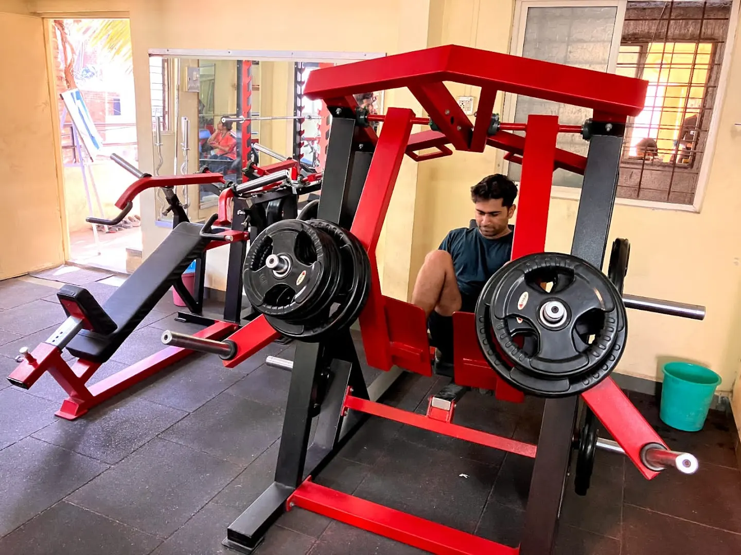 RAN'S FITNESS CLUB & PERSONAL TRAINING STUDIO — Standard Gym in Parvati Paytha, Pune