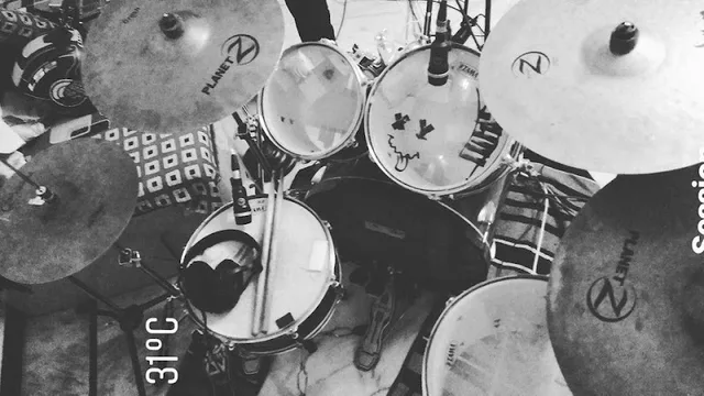The Blunt Music Studio — Music in Hiran Magri