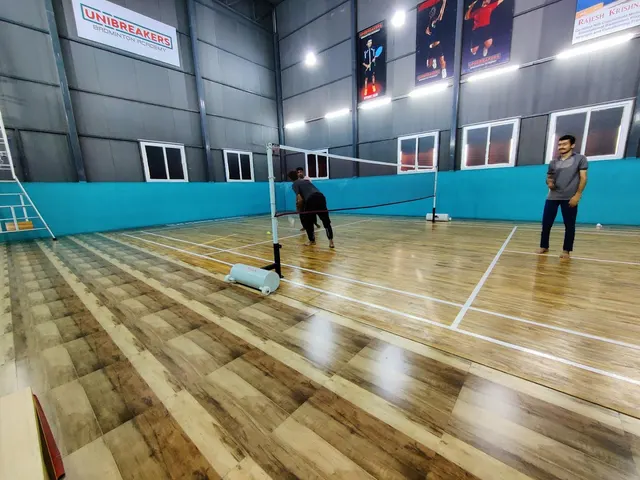 UNIBREAKERS BADMINTON ACADEMY — Badminton in Choolai