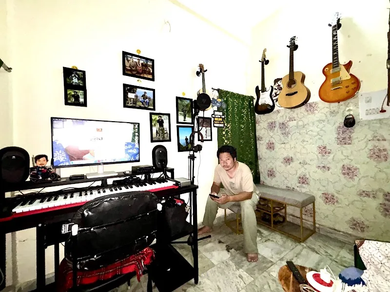 Anthony Music Lessons — Music in Rajpur