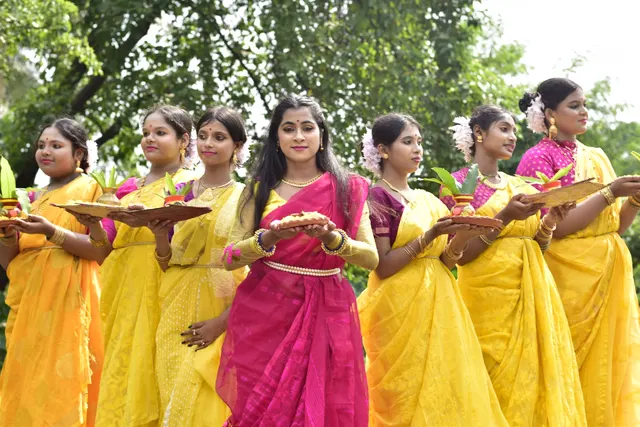 Nritya Geetika — Dance in Haltu