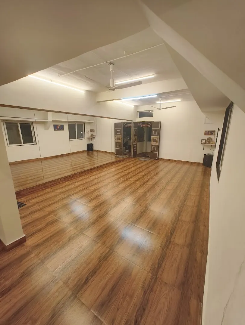 Nrutyangan Kathak Kala Kendra — Dance in Mundhwa