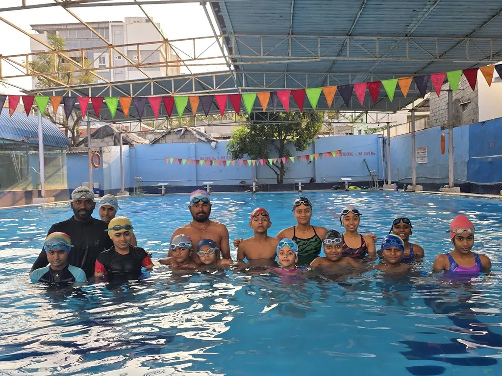 Ocean swim school — Swimming in Nagole
