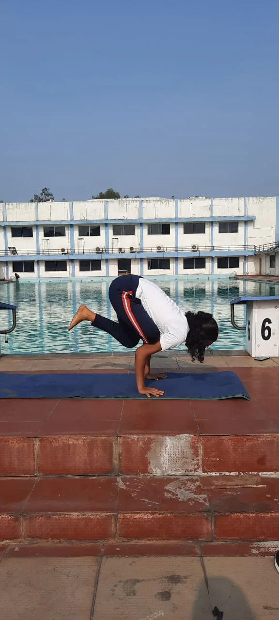 Khushi Novelty building — Yoga in Patel Para