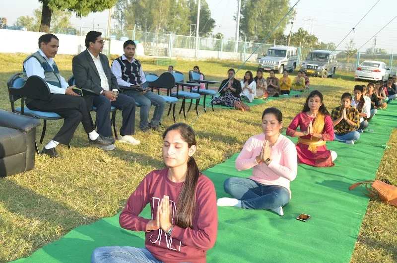 Health & Health Reforms (Dr. Vivek Agrawal ,YOGA Expert) — Yoga in Race Course