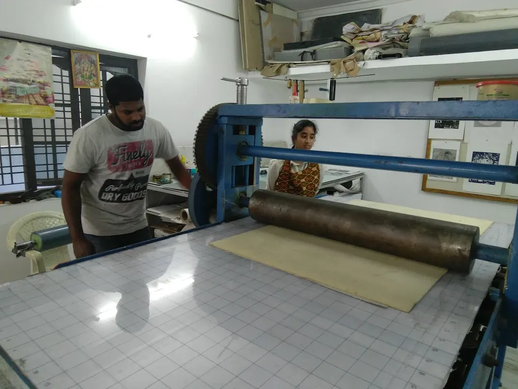 Kalayukti Art Studio — Art & Craft in Chanda Nagar