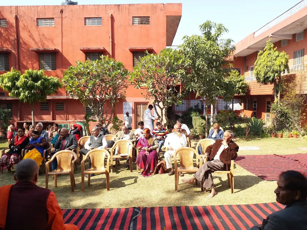 Yog Sadhna Ashram — Yoga in Bapu Nagar