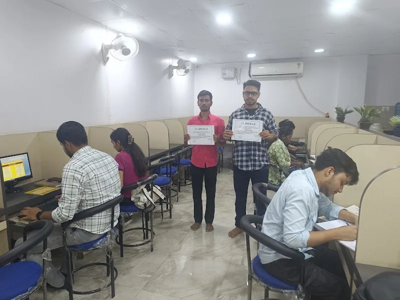 IT World — Coding & Robotics in Gandhi Nagar