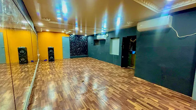 DANCE ROOM — Dance in Tondiarpet