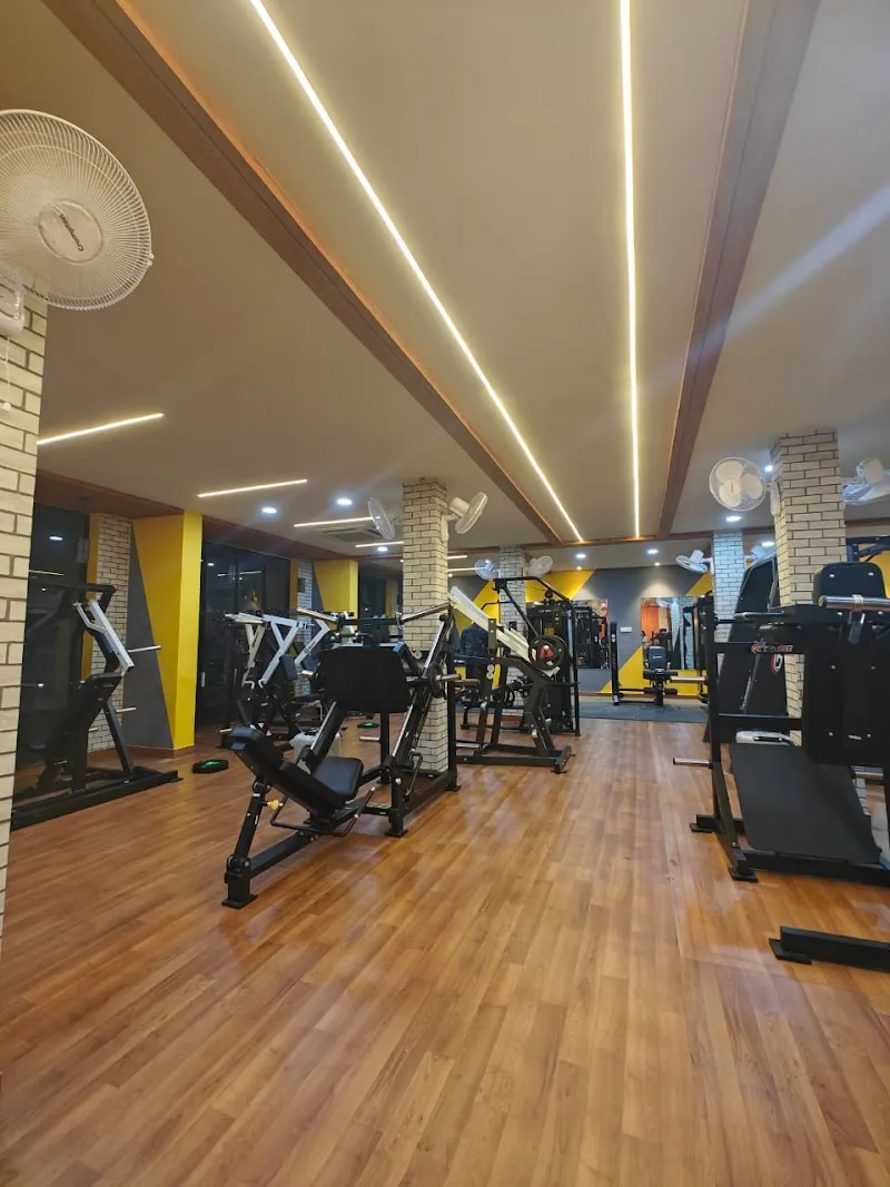 MY-28 GYM — Standard Gym in Bhatagaon