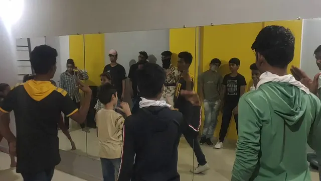 The Unique Dance Academy — Dance in Narolgam