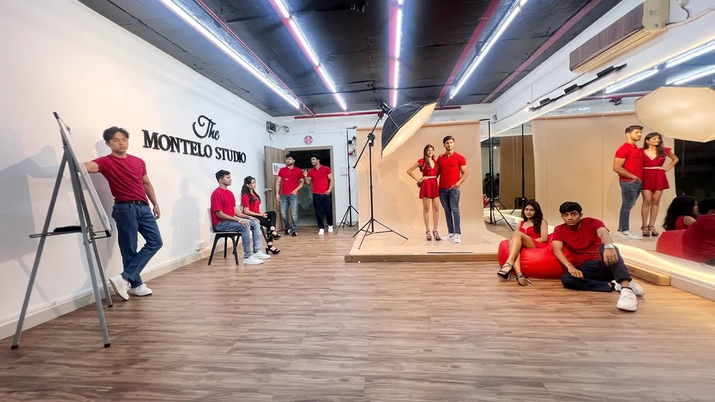 The Montelo Fashion & Modeling Institute — Theatre & Drama in Pimple Saudagar