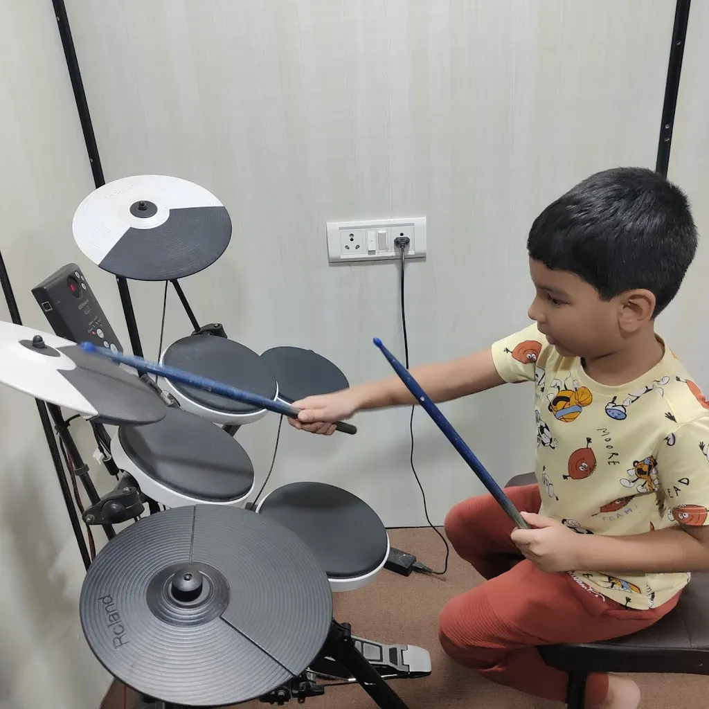 EM Music School — Music in Madhapur