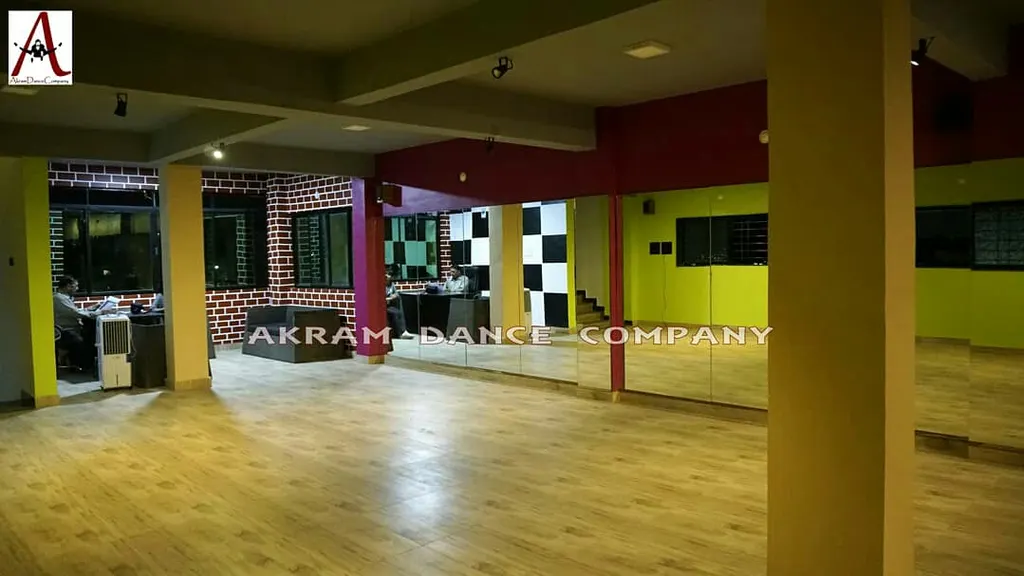 Akram Dance Company — Dance in Lohegaon