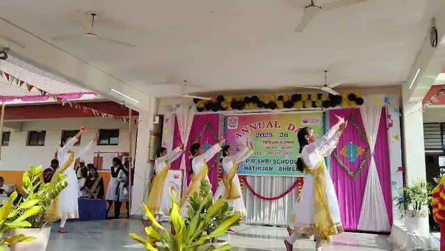 NRITYASHREE DANCE ACADEMY. BY:- KOMAL PATEL — Dance in Vastral