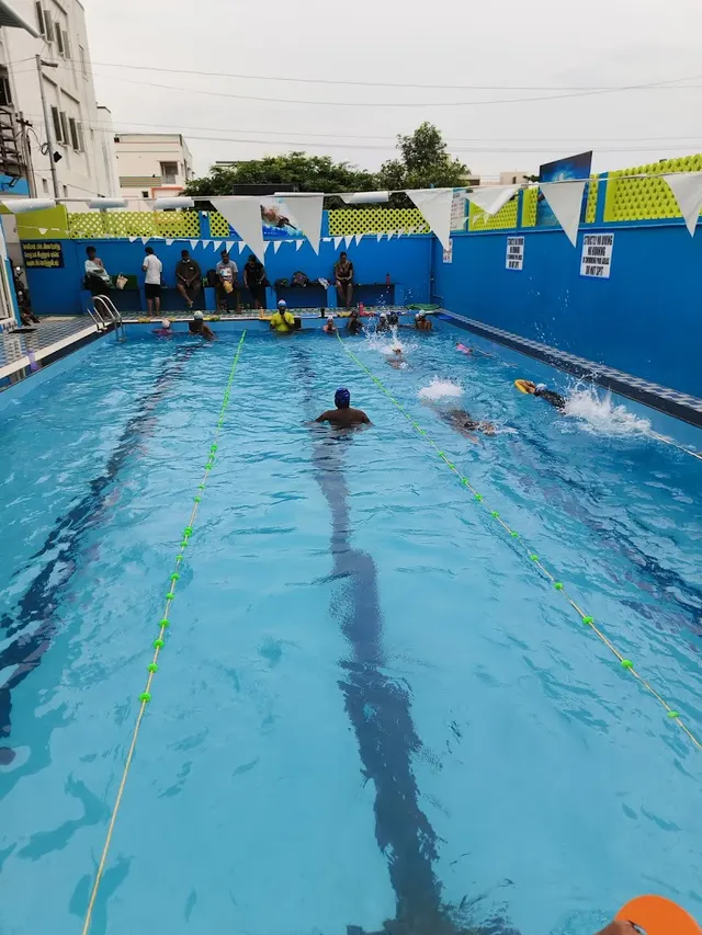 Sri Vel swimming pool — Swimming in Puzhal
