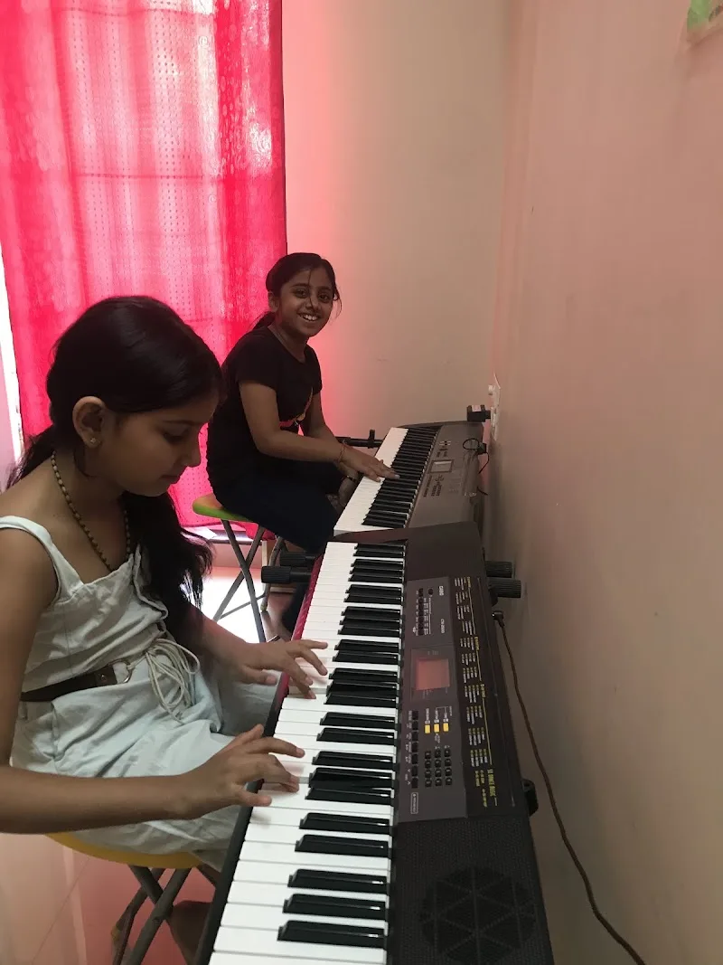 Raagansh Gurukul — Music in Parsvnath City