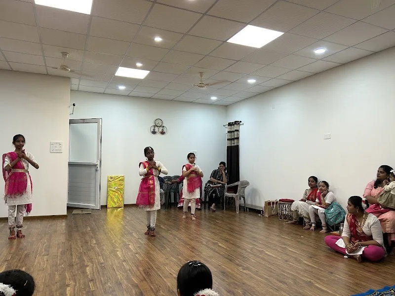Nisha dance classes(Kathak, Semi Classic,Bollywood) — Dance in Khurbura Mohalla