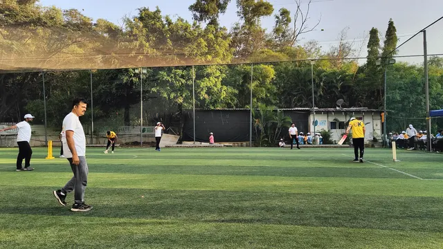 Greenbox — Football in Range Hills