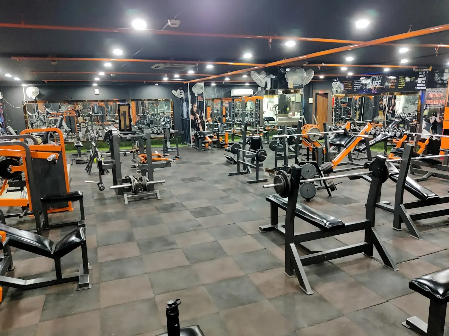 Super Flex Gym And Spa — Fitness Center in Toli Chowki, Hyderabad