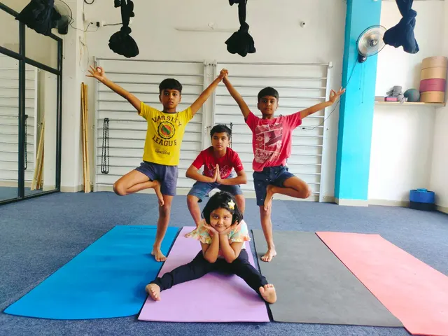 Dhaarna Yoga k — Yoga in Sector 20