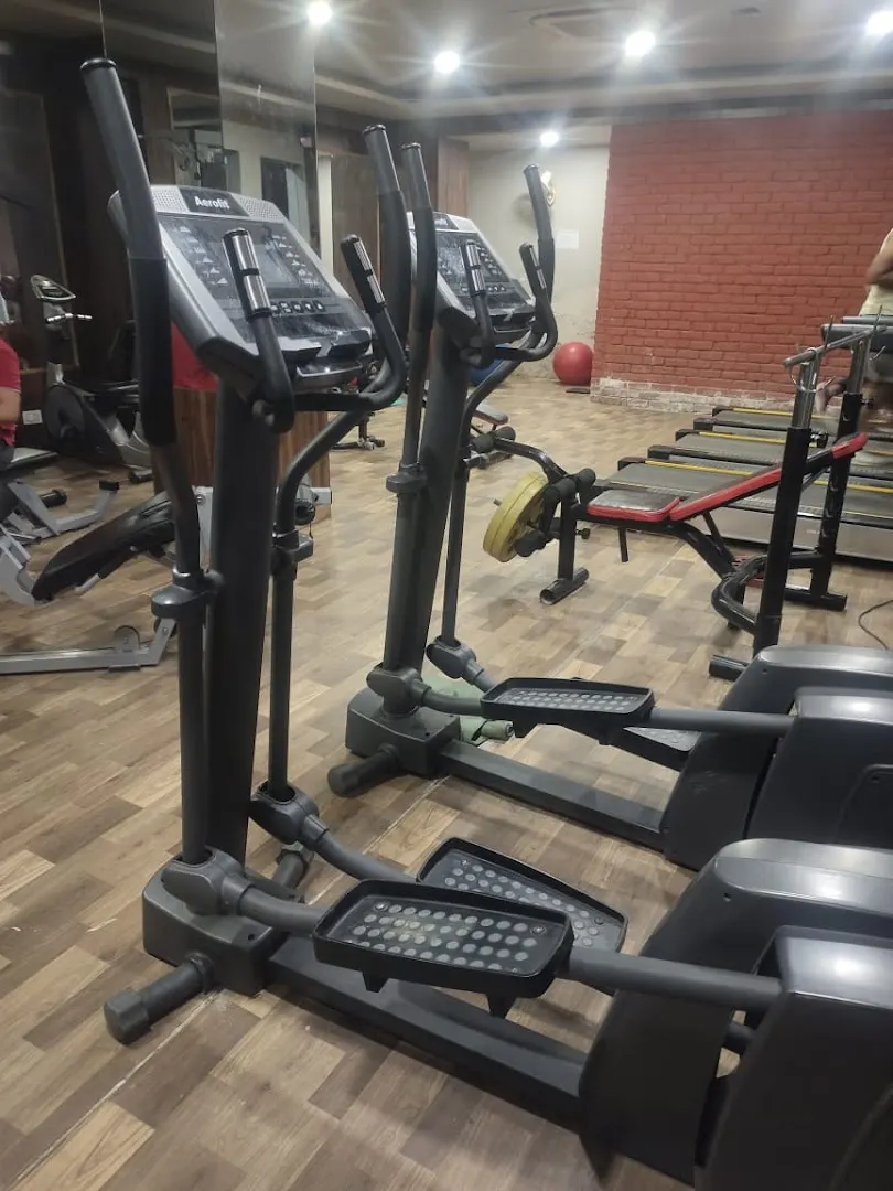 Peyu fitness repairing & service centre — Fitness Center in Dcm, Jaipur