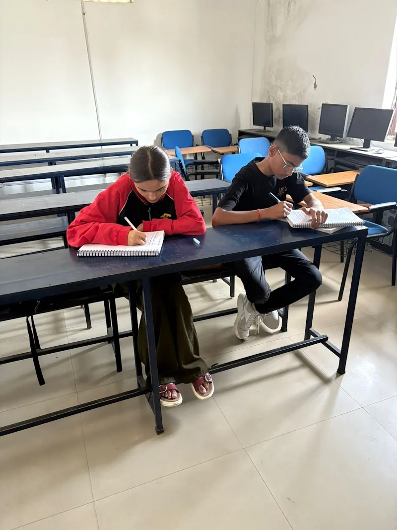 Fluency Hive — Language in Kanwali