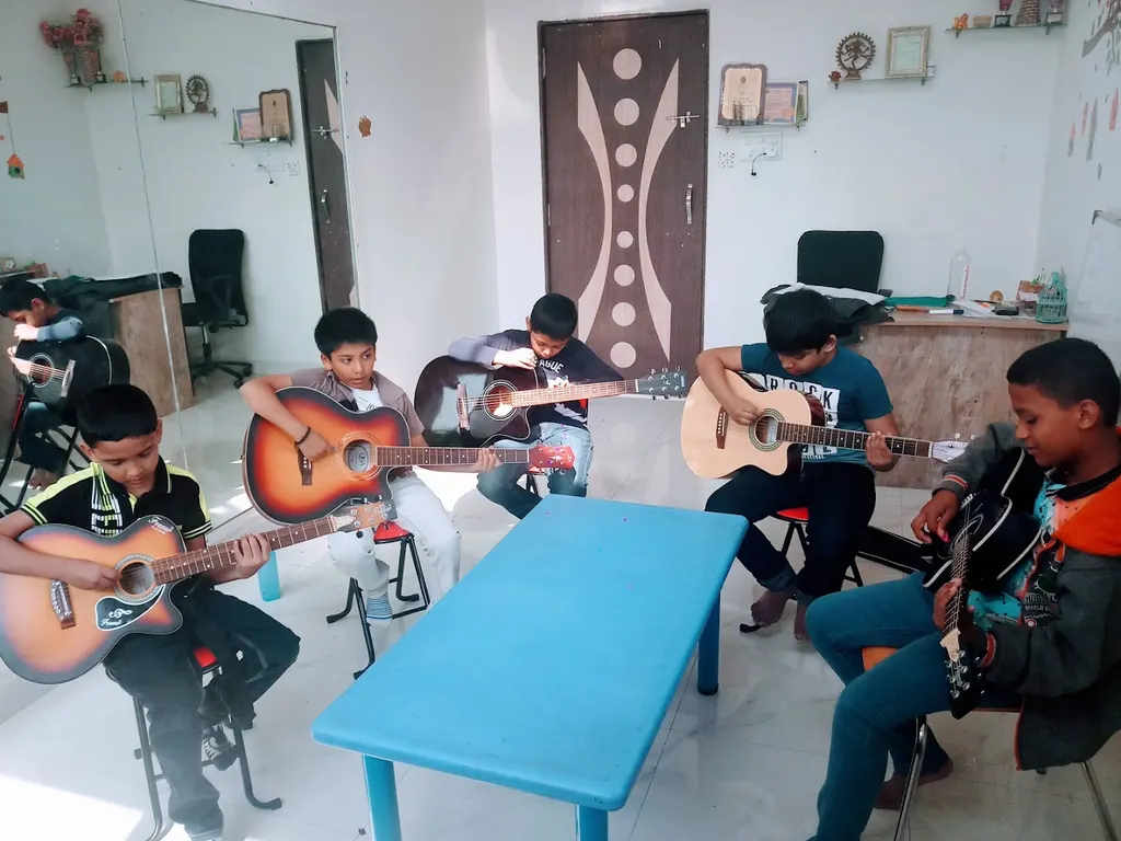 Rohan Guitar Classes — Music in Mohammed Wadi