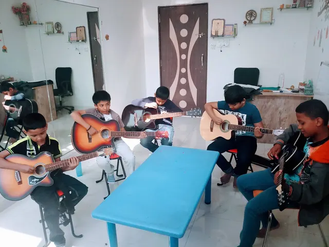 Rohan Guitar Classes — Music in Mohammed Wadi