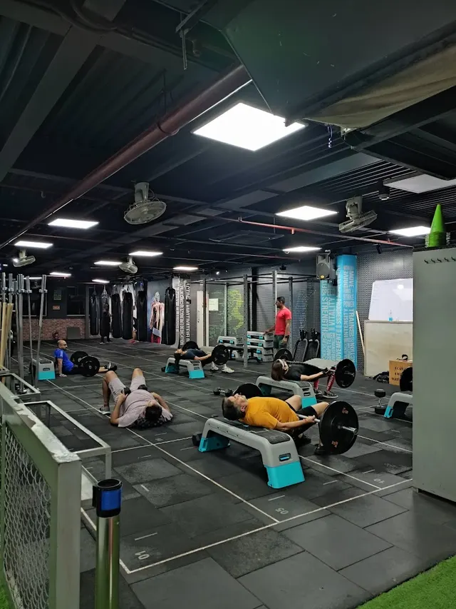 Wynn fitness — Yoga in Park Street