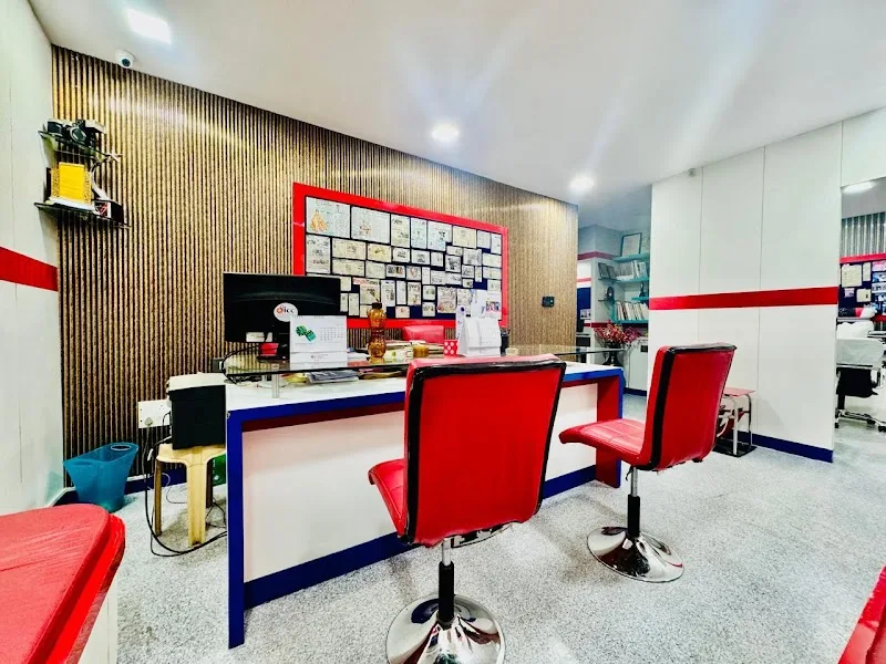 International Institute of Creative Courses — Art & Craft in Lower Bazaar
