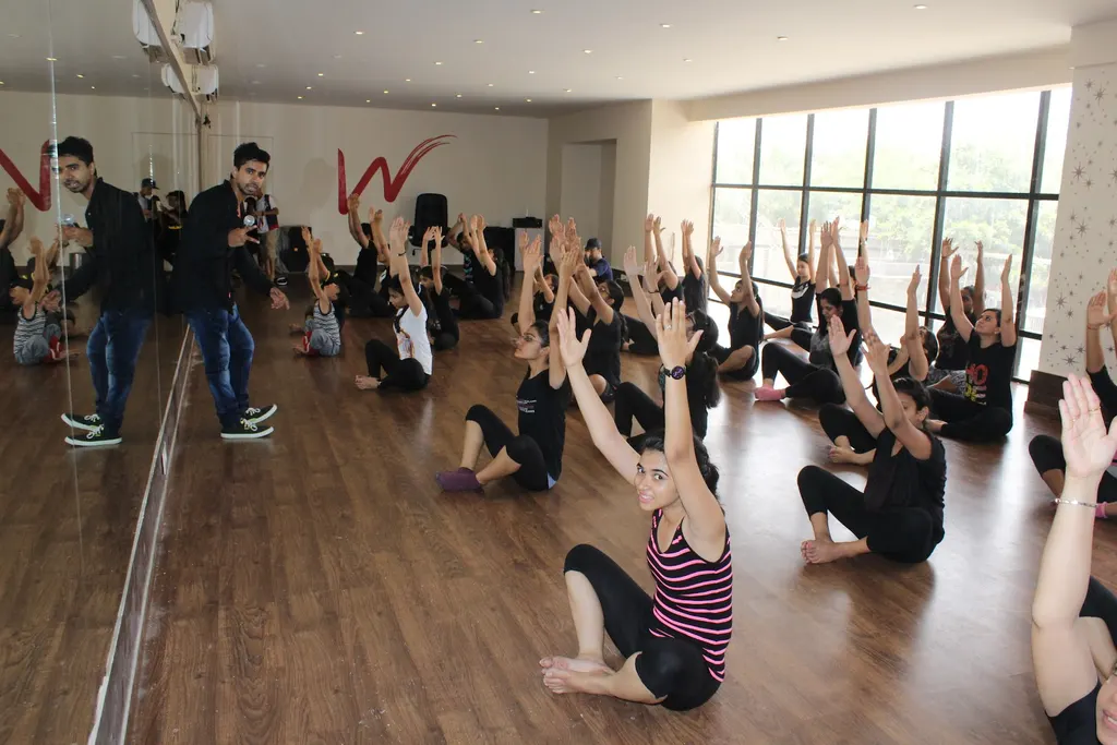 Waves Dance Academy — Dance in Ellisbridge