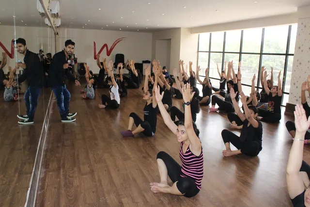 Waves Dance Academy — Dance in Ellisbridge